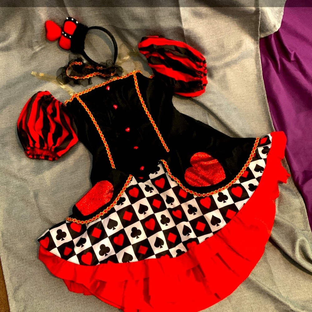 Queen of Hearts Costume